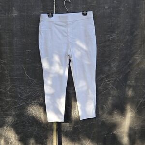 Time and Tru Women's Light Cream Skinny Pants